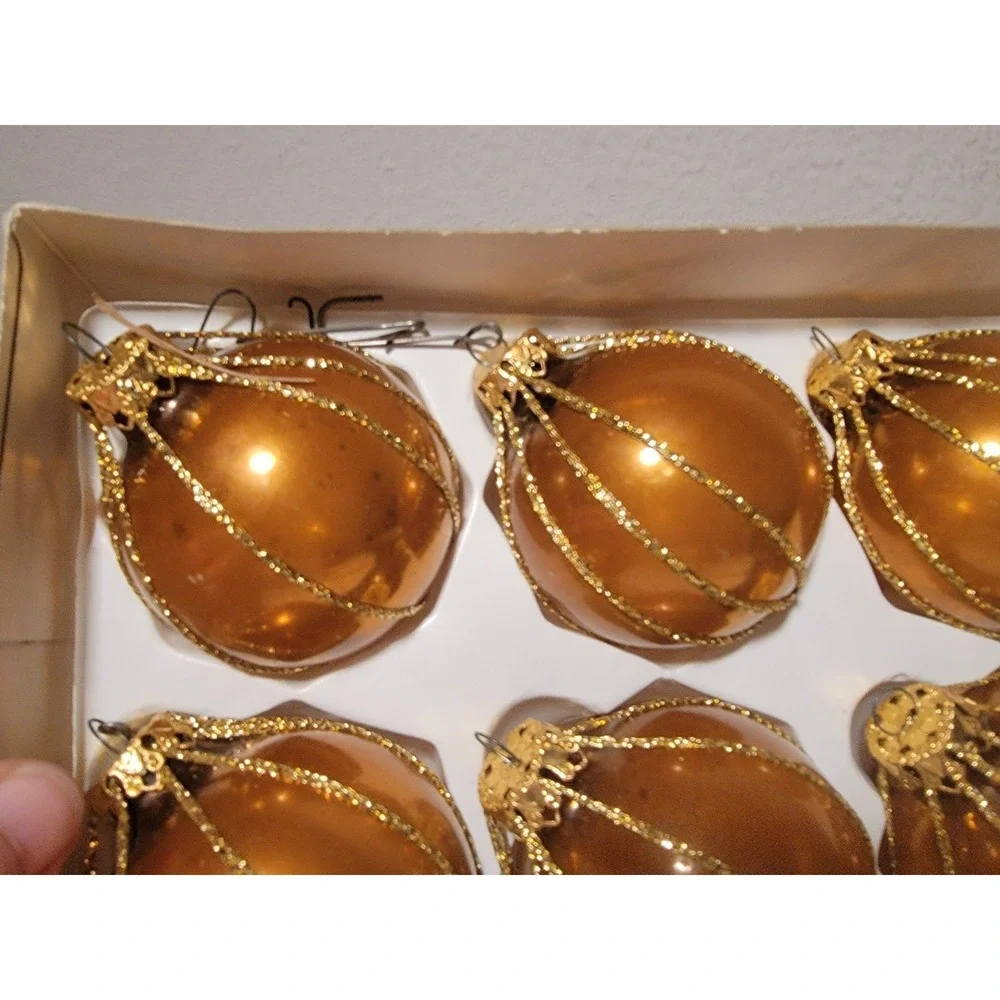6 Vtg Christmas Gold &‎ Glitter Glass Ornament 2.5